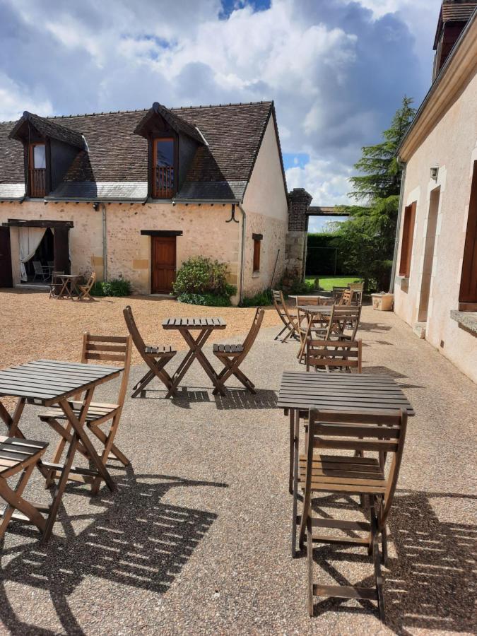 La Maison Genevier - Chambre La Family Montreuil-en-Touraine Kültér fotó